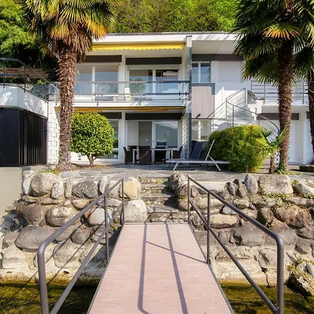 Bellariva Lakefront By Quokka 360 - Flat With Private Pier Montagnola Exterior photo
