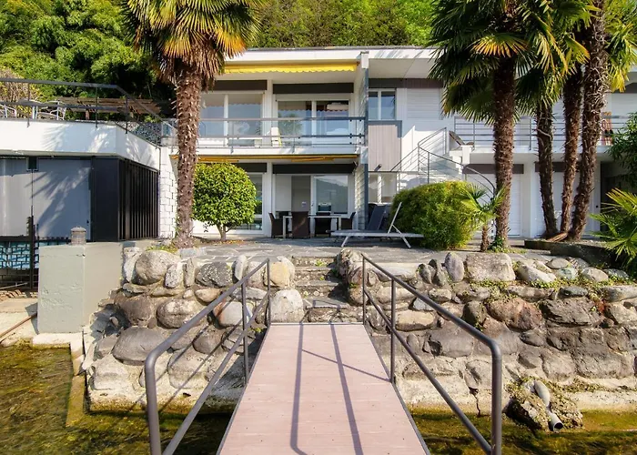 Bellariva Lakefront By Quokka 360 - Flat With Private Pier