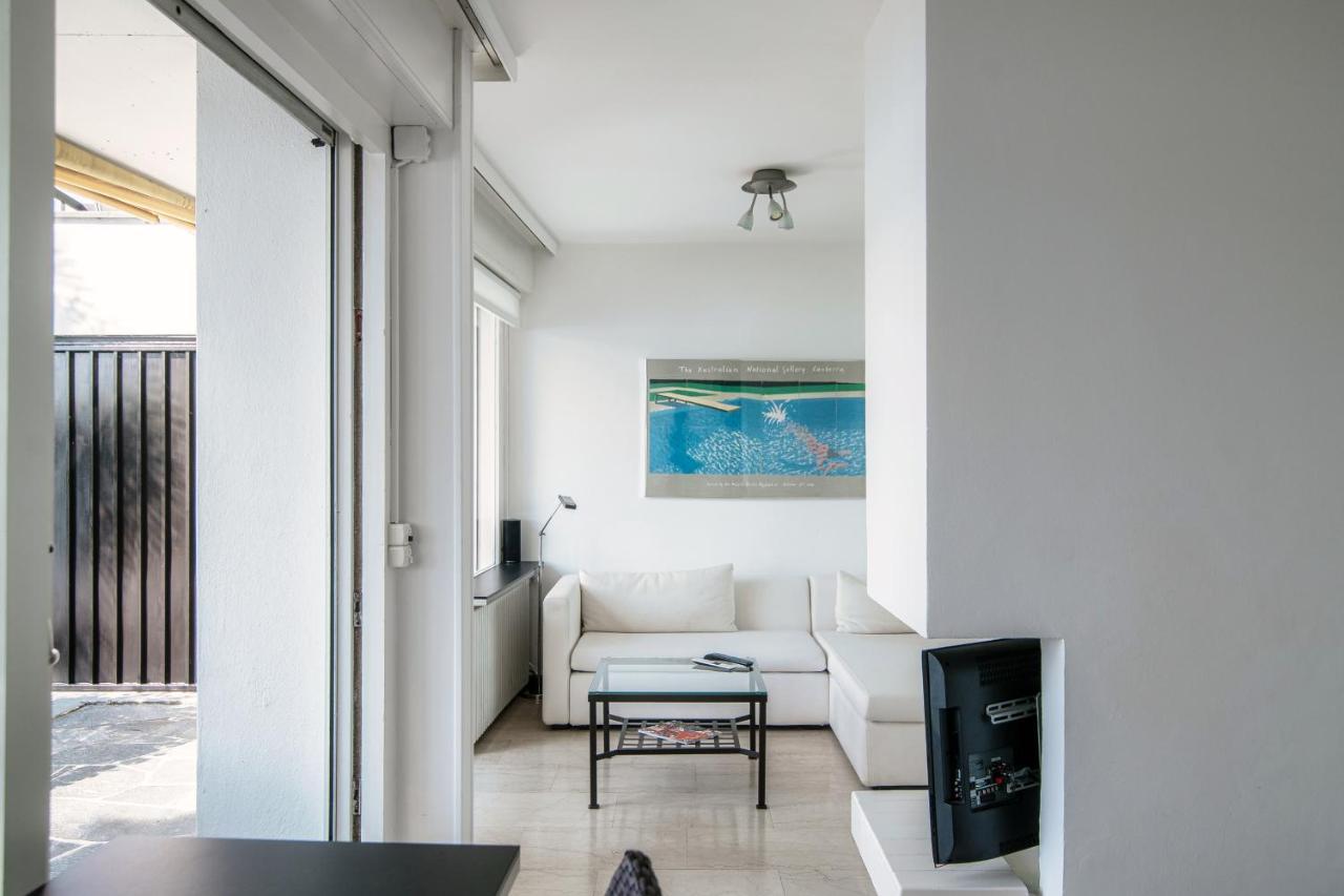 Bellariva Lakefront By Quokka 360 - Flat With Private Pier *